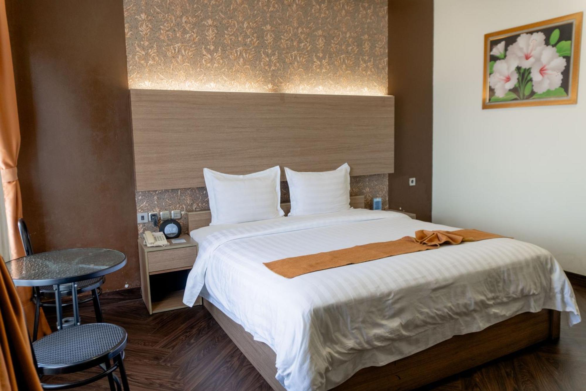 Muara Hotel And Mall Ternate Eksteriør billede